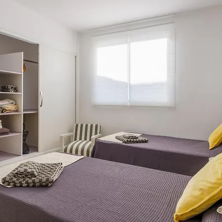 Iris 8 House Puntillo Del Sol